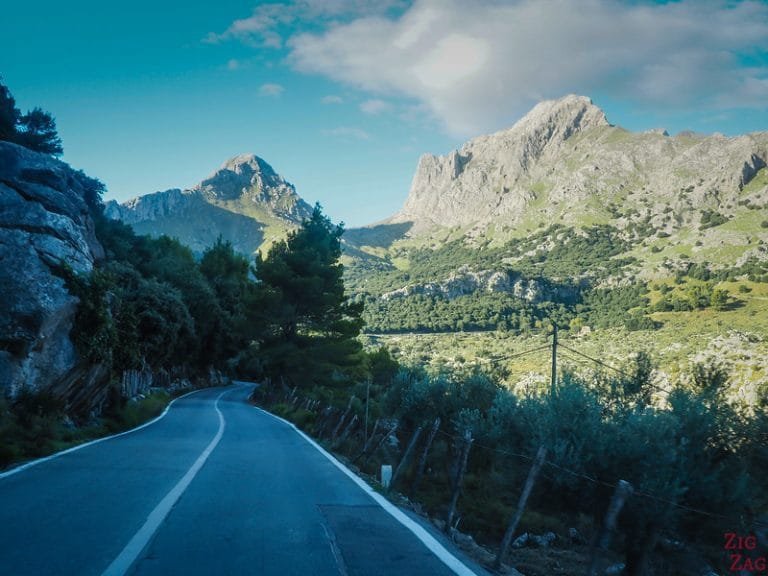 Tramuntana_drive_Mallorca-084285-L - CalviaBeach